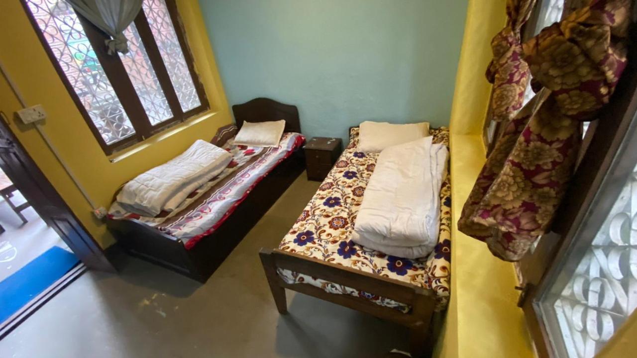 Happy Donkey Hostel Katmandou Extérieur photo