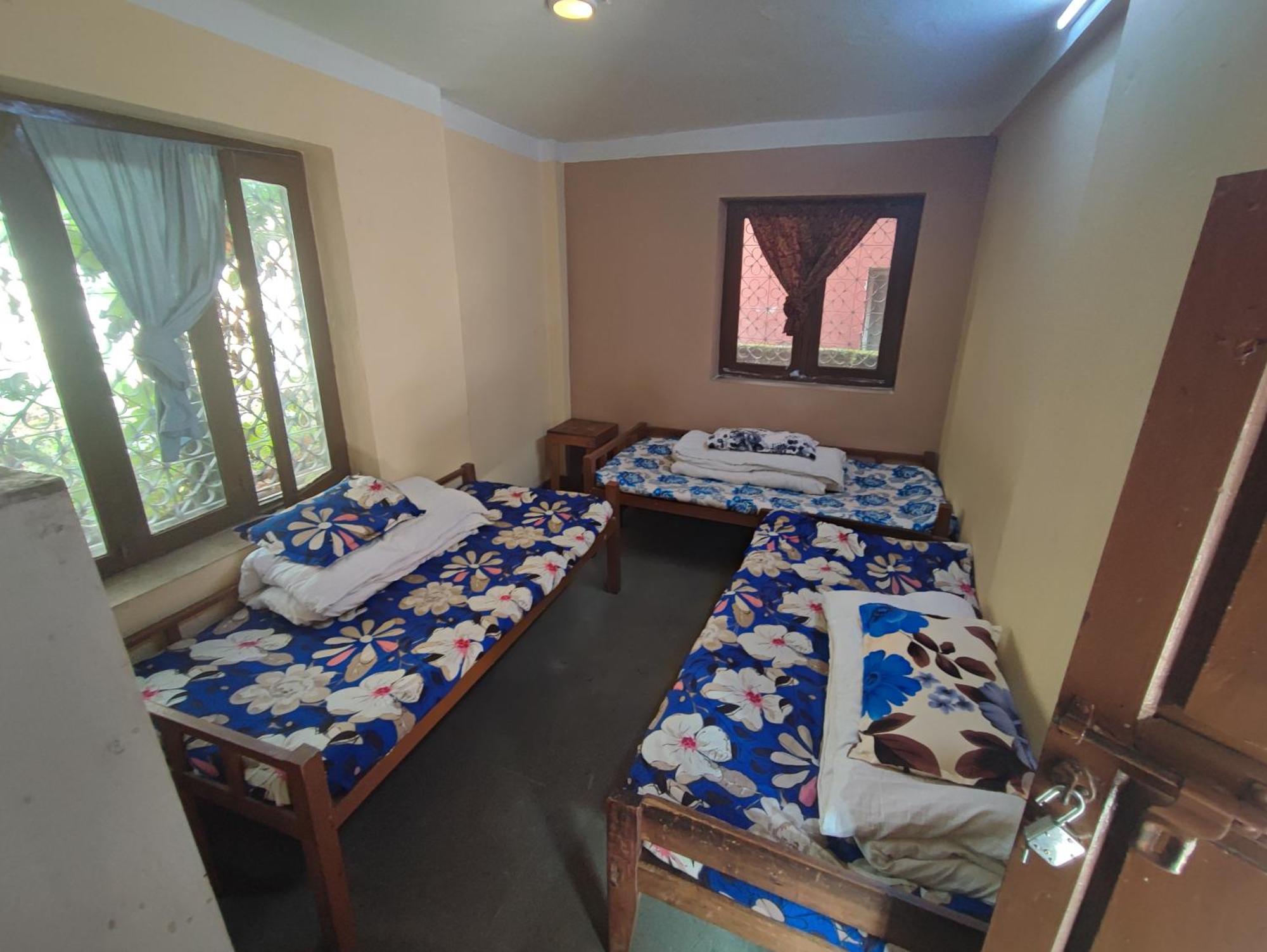 Happy Donkey Hostel Katmandou Extérieur photo